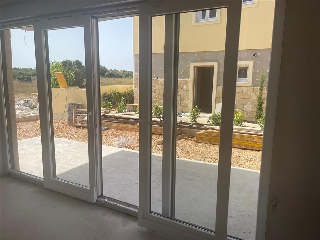 na-prodej-nova-moderni-vila-s-bazenem-zaton-chorvatsko