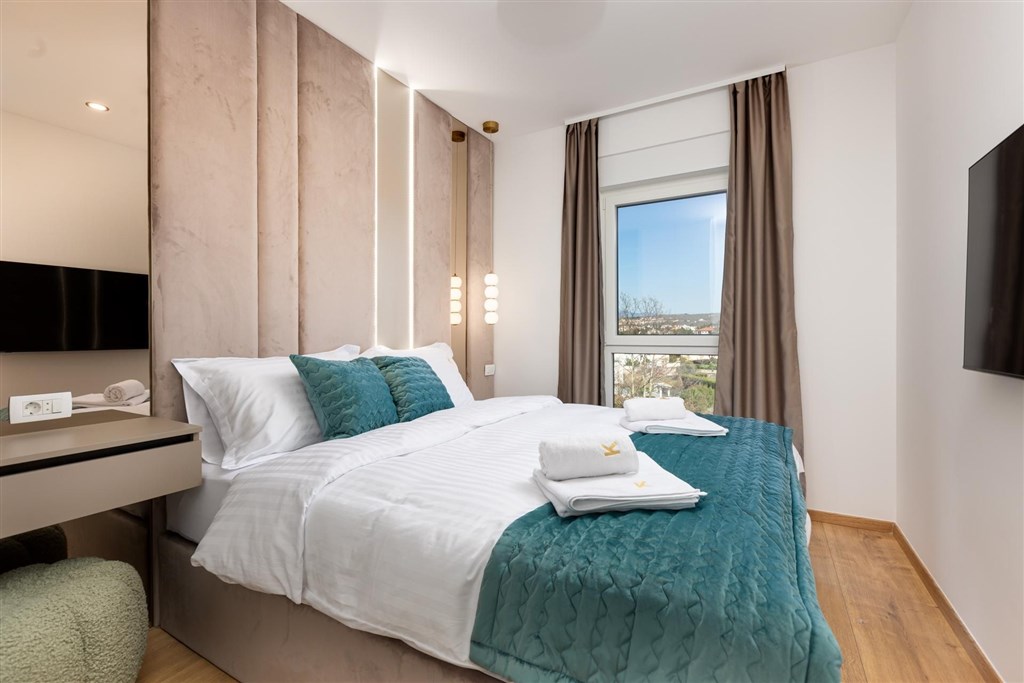 na-prodej-dva-luxusni-apartmany-s-vyhledem-na-more-krk-chorvatsko