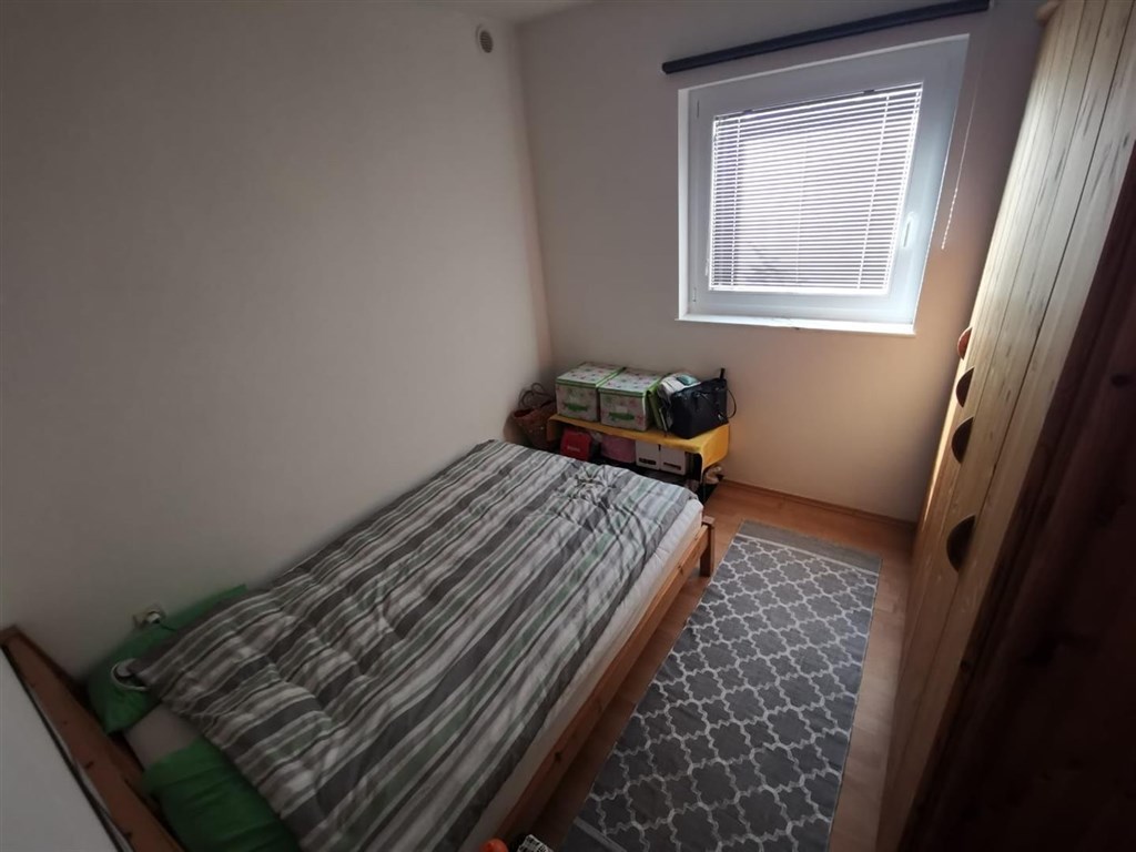 apartmanovy-dum-nedaleko-more-vir-chorvatsko