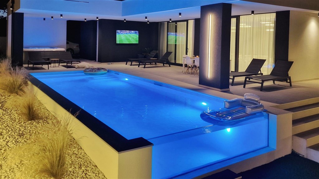 na-prodej-nova-atraktivni-vila-s-bazenem-kozino-chorvatsko