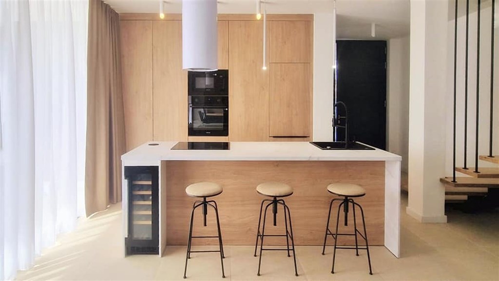 na-prodej-nova-atraktivni-vila-s-bazenem-kozino-chorvatsko