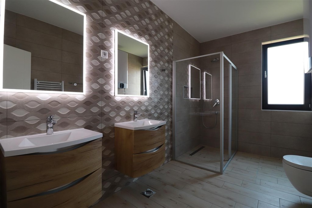 novy-apartman-se-stresni-terasou-blizko-more-vodice-chorvatsko