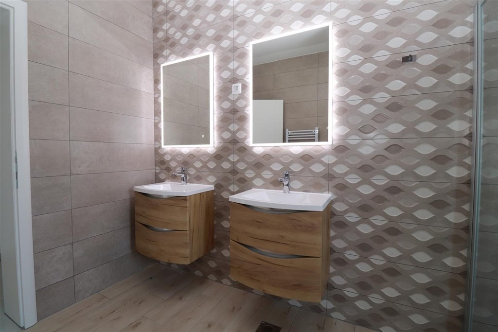 novy-apartman-se-stresni-terasou-blizko-more-vodice-chorvatsko