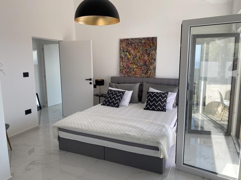 na-prodej-krasna-nova-vila-jen-40-m-od-more-pag-chorvatsko