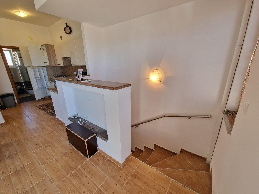 na-prodej-radovy-dum-s-2-apartmany-krk-chorvatsko