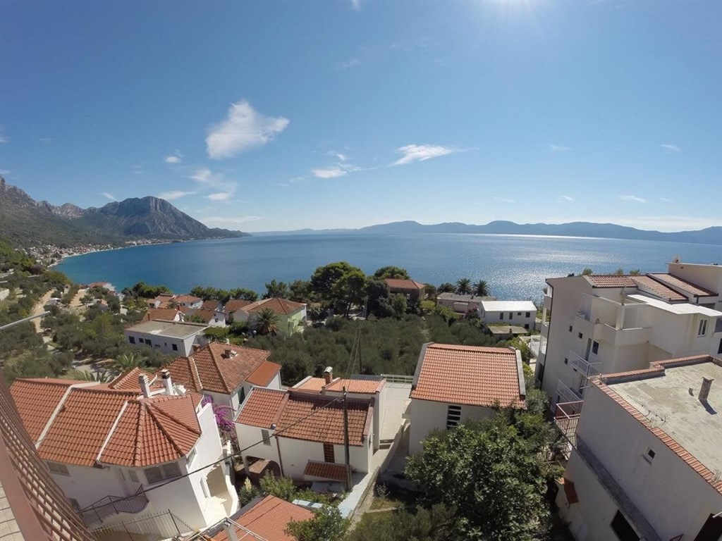 stavebni-pozemek-v-blizkosti-more-podaca-chorvatsko