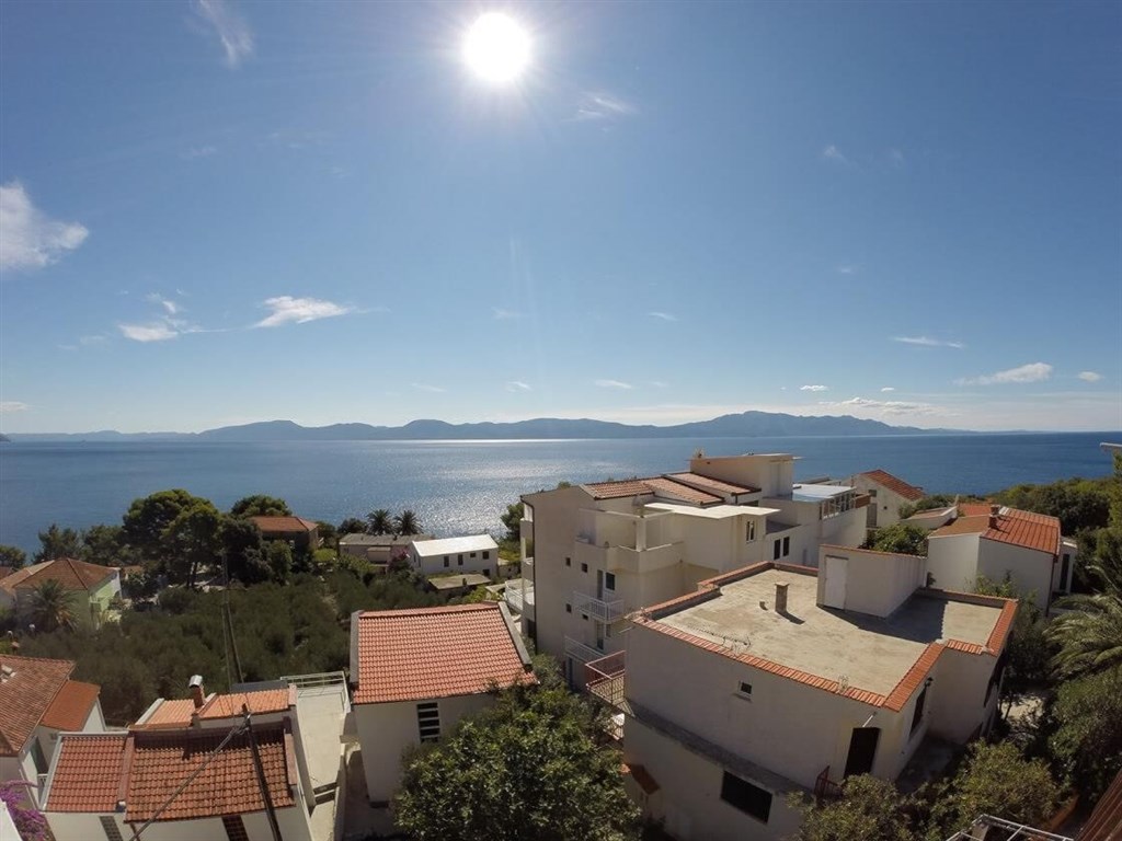 stavebni-pozemek-v-blizkosti-more-podaca-chorvatsko