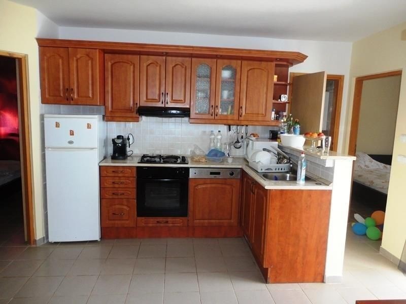 pekny-dum-v-1-rade-od-more-ostrov-vir-chorvatsko