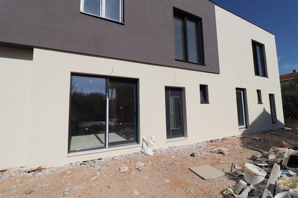 na-prodej-novy-rodinny-dum-pobliz-more-srima-chorvatsko