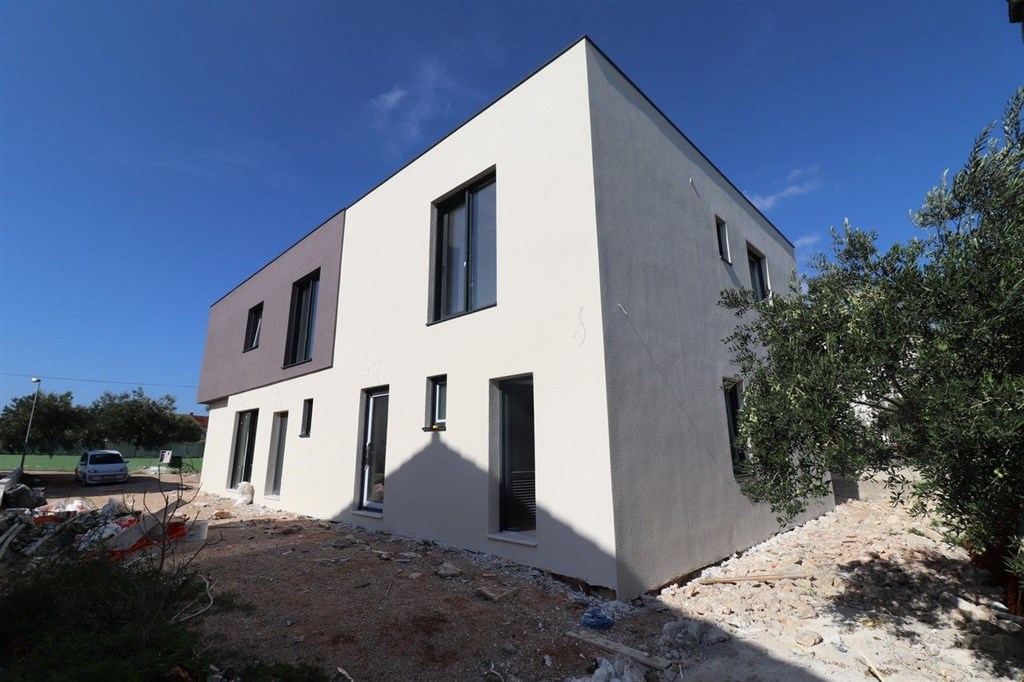 na-prodej-novy-rodinny-dum-pobliz-more-srima-chorvatsko