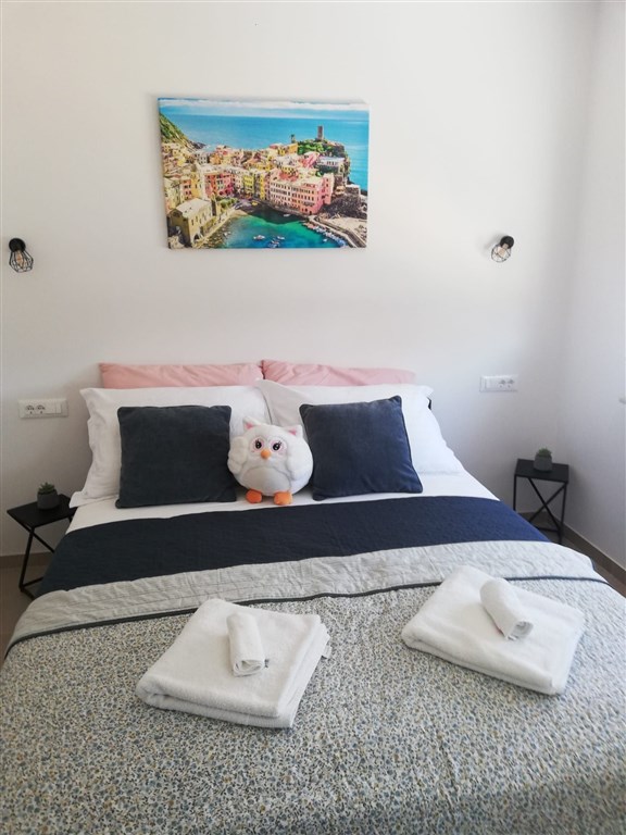 na-prodej-polovina-domu-s-bazenem-blizko-more-nin-chorvatsko