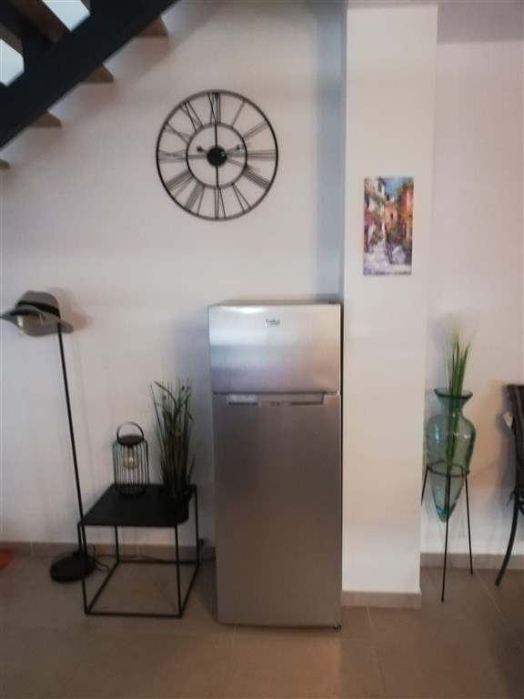 na-prodej-polovina-domu-s-bazenem-blizko-more-nin-chorvatsko