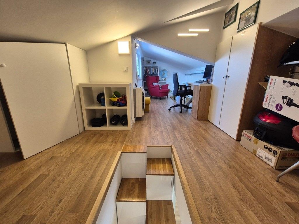 na-prodej-vybaveny-luxusni-apartman-krk-chorvatsko