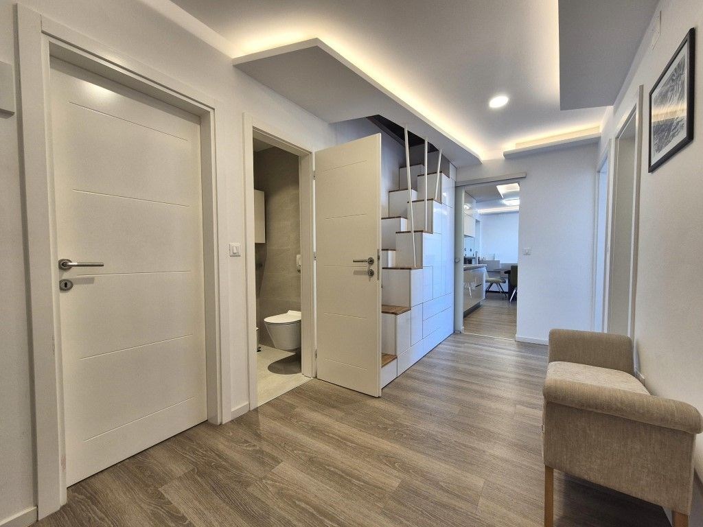 na-prodej-vybaveny-luxusni-apartman-krk-chorvatsko