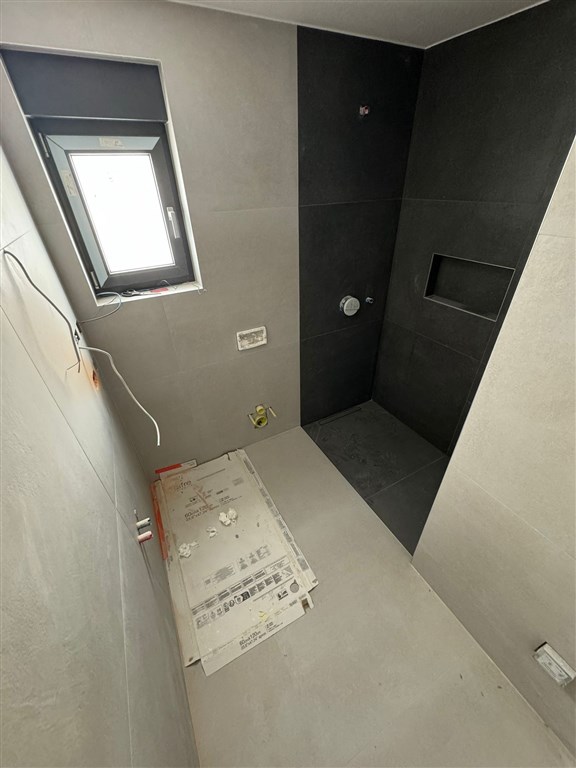 na-prodej-novy-apartman-s-2-loznicemi-vir-chorvatsko