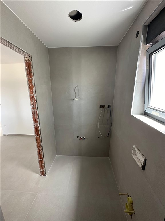 na-prodej-novy-apartman-s-2-loznicemi-vir-chorvatsko