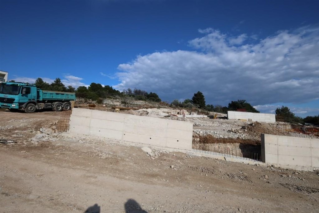na-prodej-nova-moderni-vila-s-vyhledem-na-more-vodice-chorvatsko