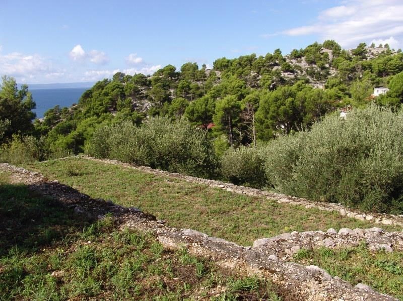stavebni-pozemek-s-vyhledem-na-more-oblast-makarska-chorvatsko