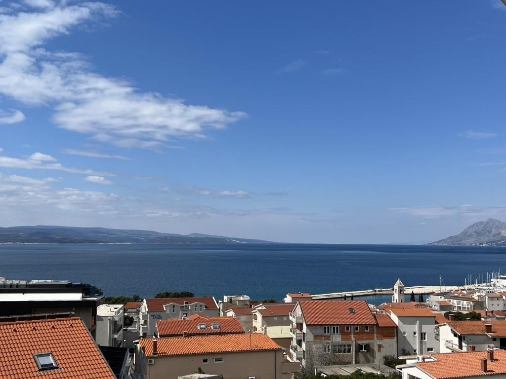 nove-atraktivni-apartmany-pobliz-more-baska-voda-chorvatsko