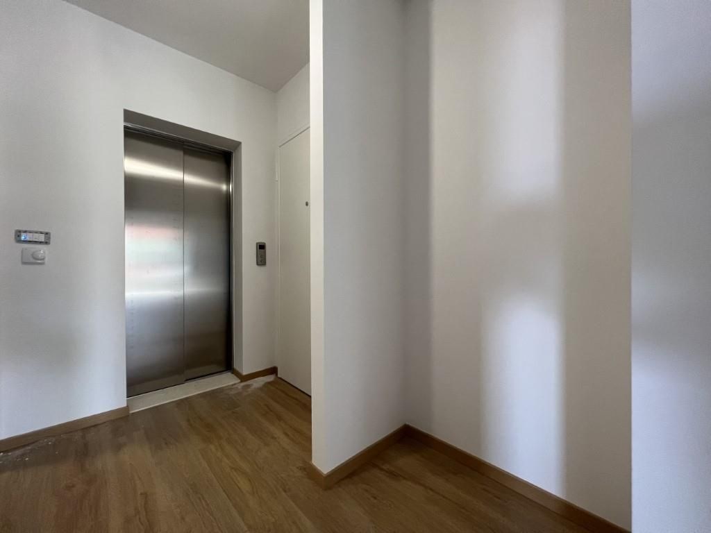 nove-atraktivni-apartmany-pobliz-more-baska-voda-chorvatsko