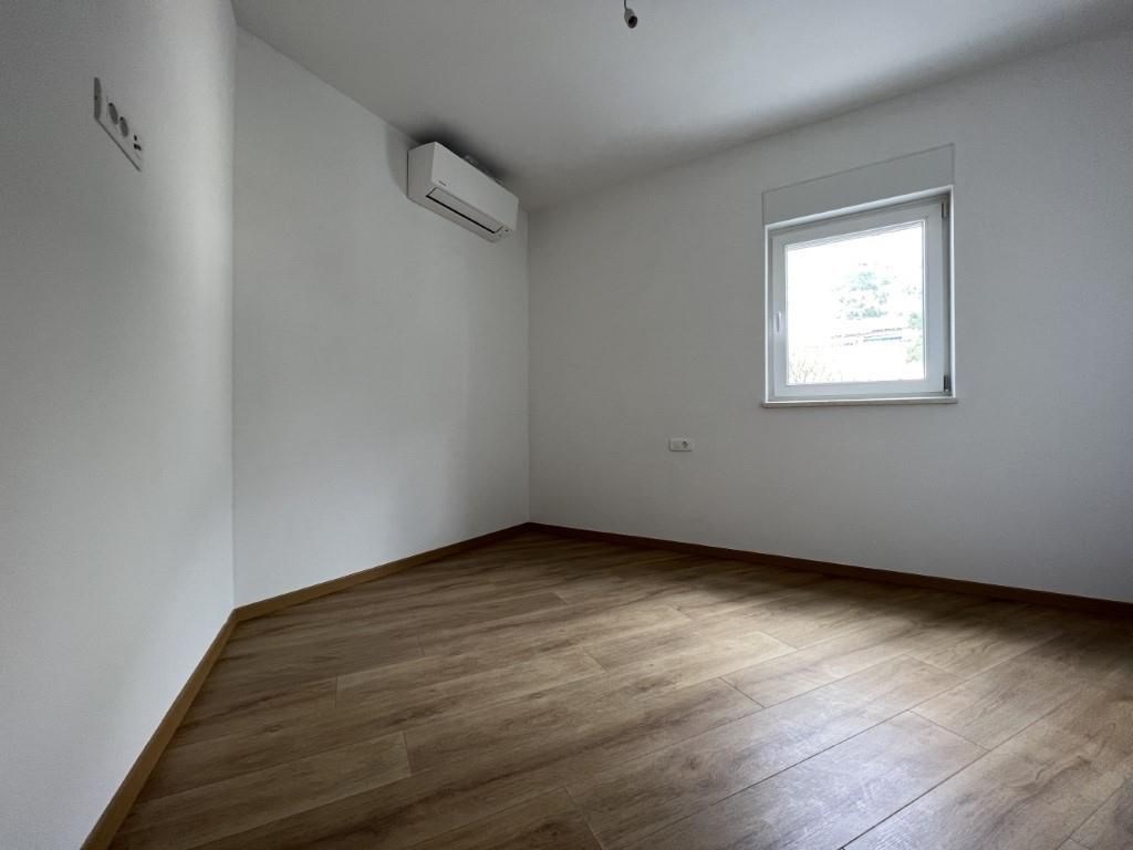 nove-atraktivni-apartmany-pobliz-more-baska-voda-chorvatsko