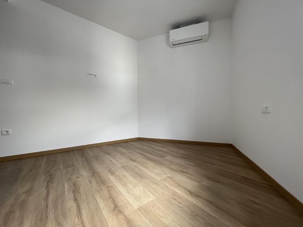 nove-atraktivni-apartmany-pobliz-more-baska-voda-chorvatsko