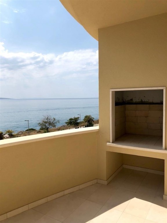 luxusni-apartman-v-1-rade-u-more-pag-chorvatsko