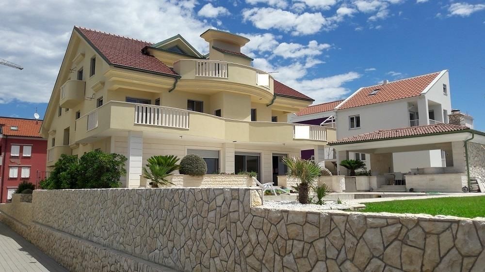 luxusni-apartman-v-1-rade-u-more-pag-chorvatsko
