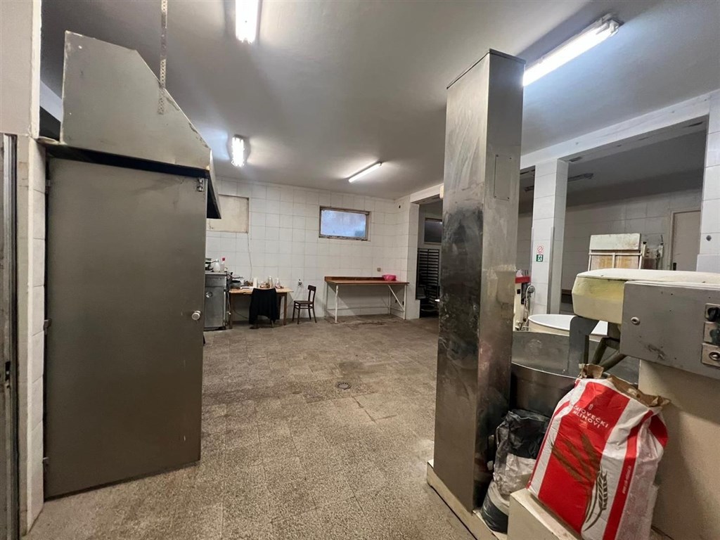 na-prodej-zrekonstruovany-dum-s-restauraci-nin-chorvatsko