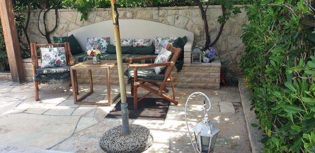 na-prodej-rodinna-vila-s-bazenem-pobliz-more-novalja-chorvatsko