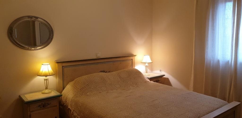 na-prodej-rodinna-vila-s-bazenem-pobliz-more-novalja-chorvatsko