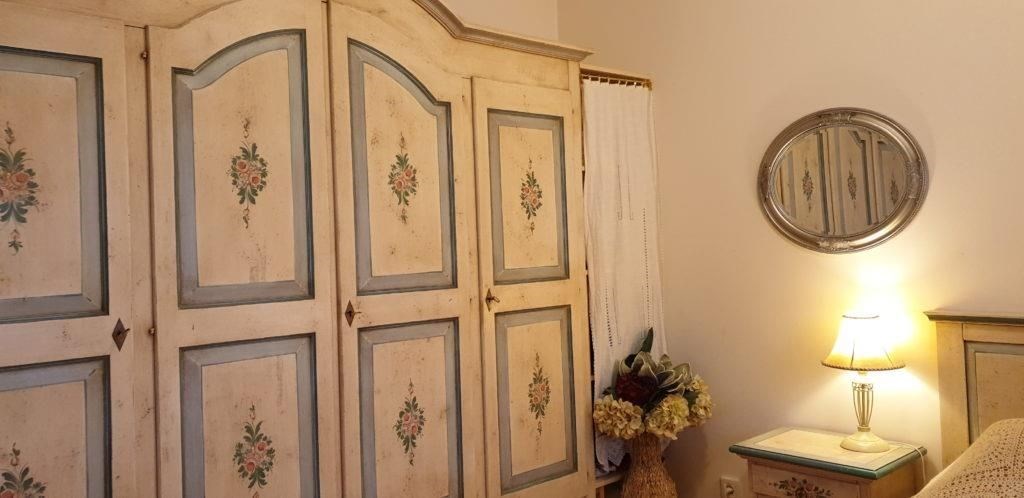 na-prodej-rodinna-vila-s-bazenem-pobliz-more-novalja-chorvatsko