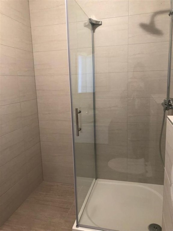 na-prodej-luxusni-apartman-v-1-rade-od-more-povljana-chorvatsko