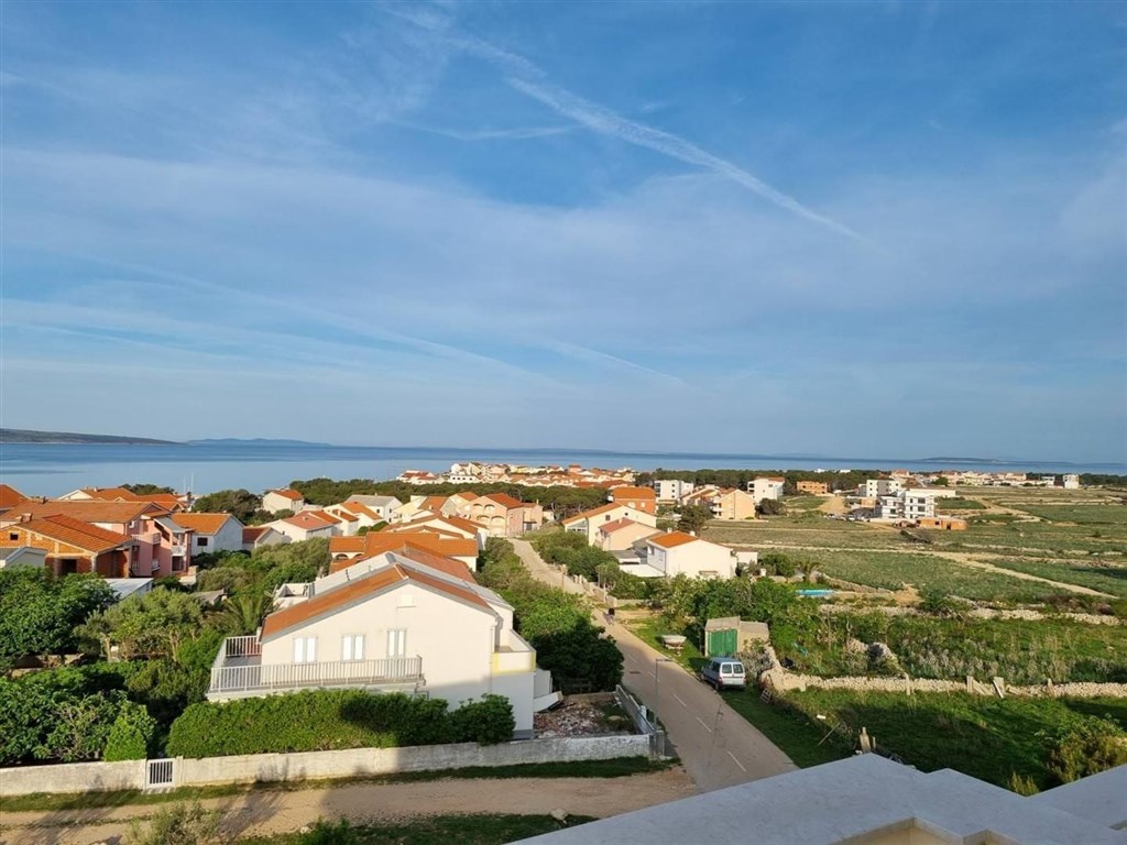 na-prodej-novy-apartman-s-2-loznicemi-povljana-chorvatsko