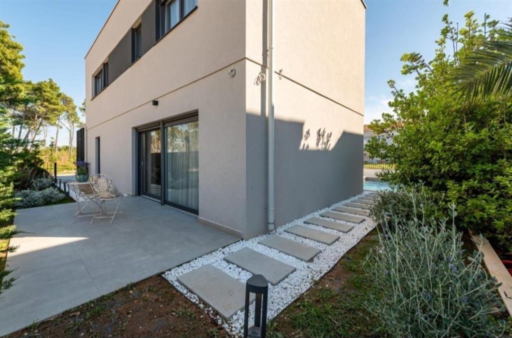 na-prodej-novy-dvoupodlazni-apartman-blizko-more-privlaka-chorvatsko