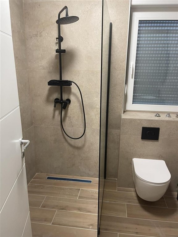 na-prodej-luxusni-apartman-jen-70-m-od-more-privlaka-chorvatsko