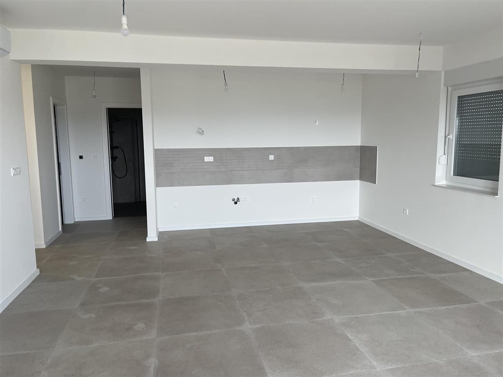 na-prodej-luxusni-apartman-jen-70-m-od-more-privlaka-chorvatsko