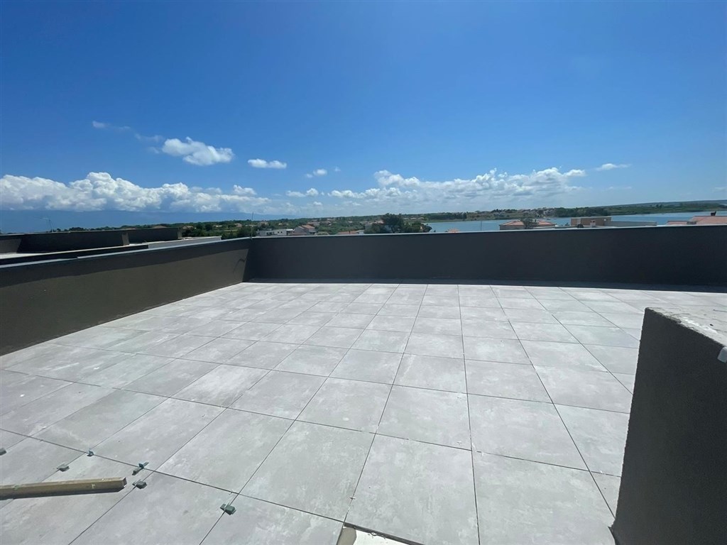na-prodej-luxusni-apartman-jen-70-m-od-more-privlaka-chorvatsko