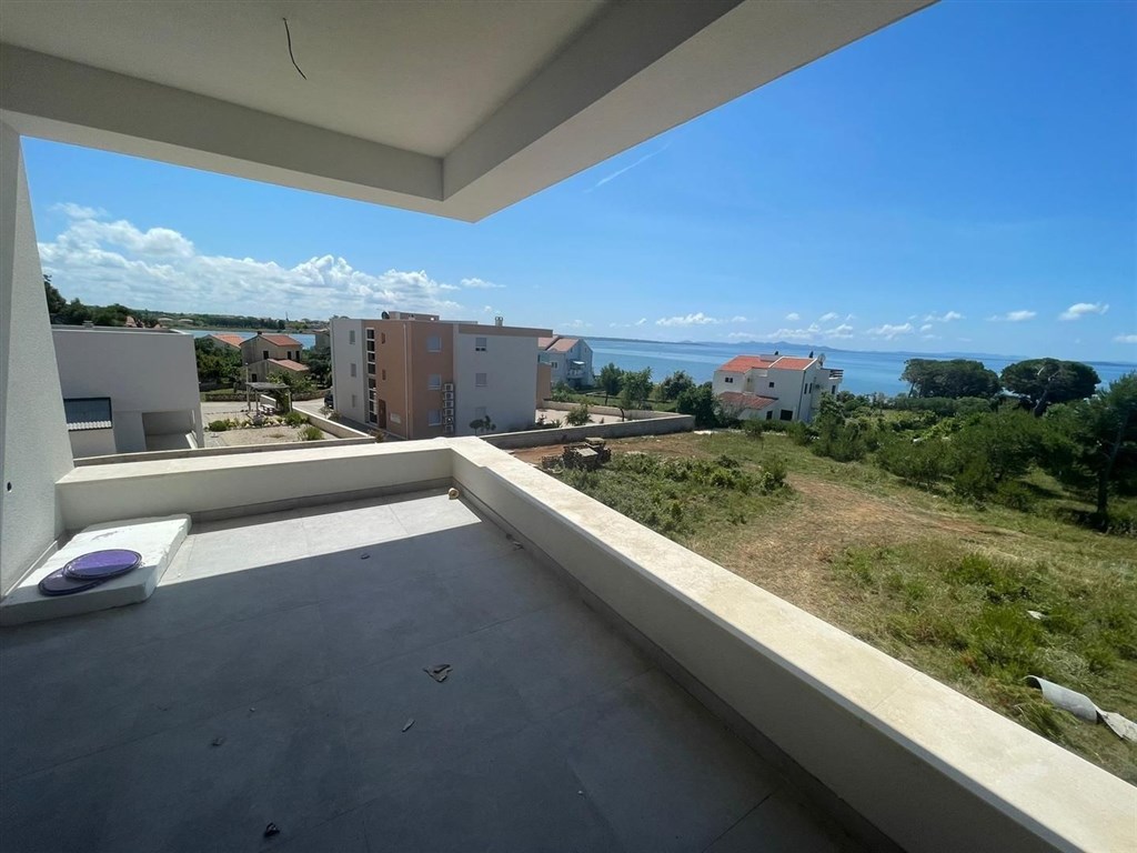 na-prodej-luxusni-apartman-jen-70-m-od-more-privlaka-chorvatsko