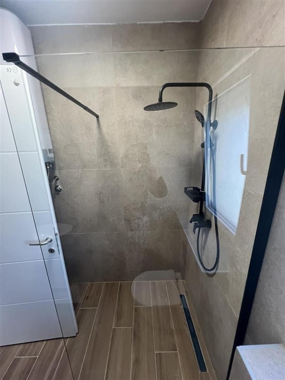 na-prodej-luxusni-apartman-jen-70-m-od-more-privlaka-chorvatsko