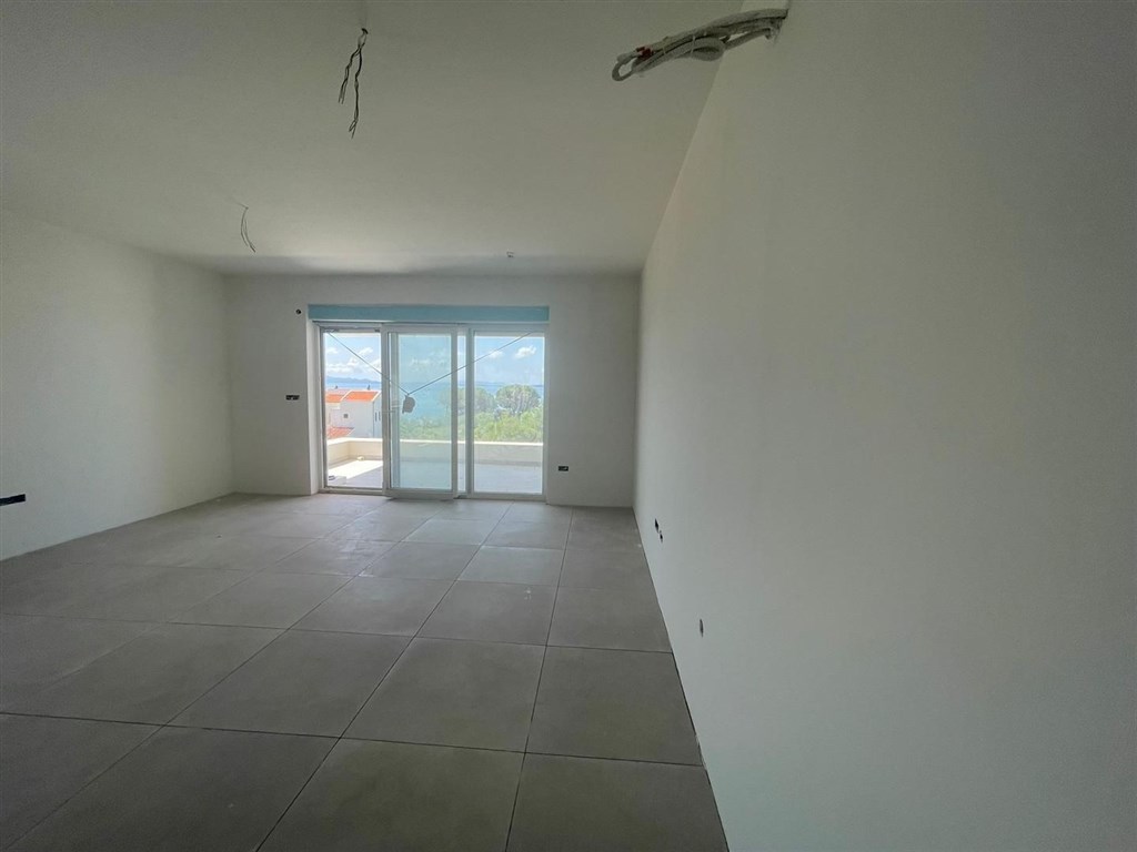 na-prodej-luxusni-apartman-jen-70-m-od-more-privlaka-chorvatsko