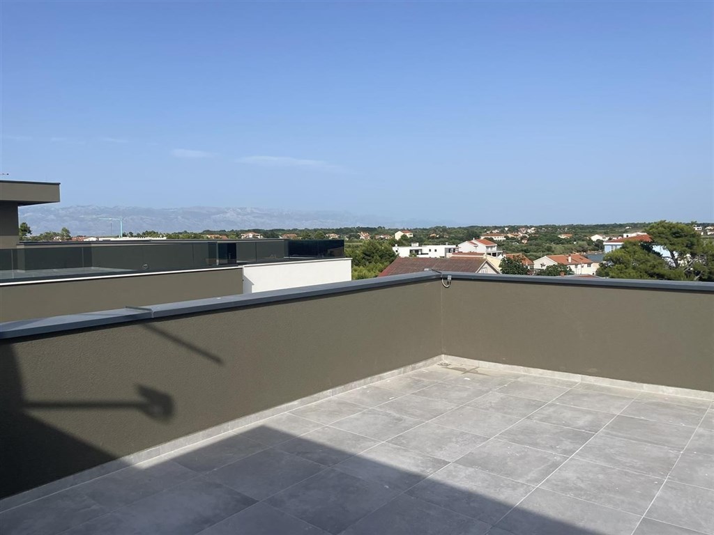 na-prodej-luxusni-apartman-jen-70-m-od-more-privlaka-chorvatsko