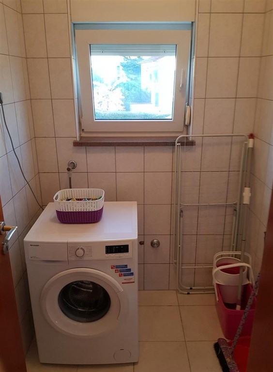 na-prodej-vila-se-7-apartmany-blizko-more-zadar-chorvatsko