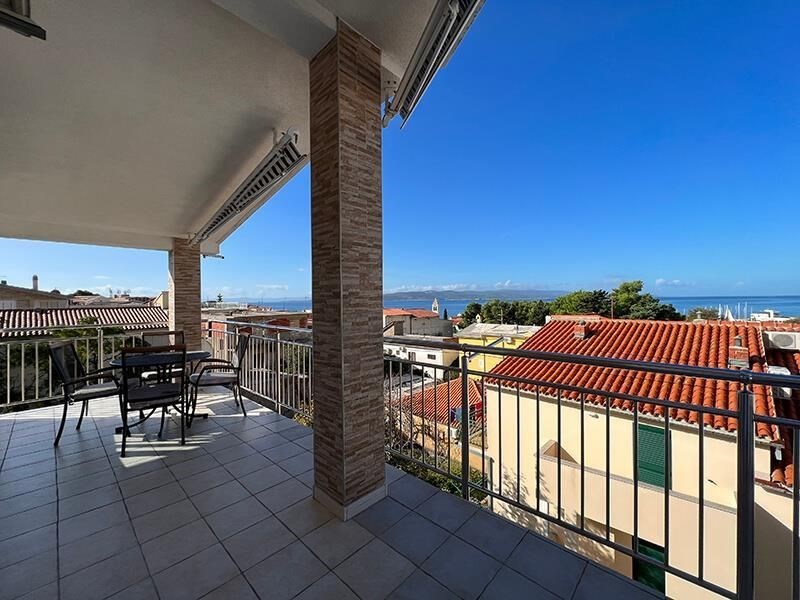 na-prodej-apartman-s-krasnym-vyhledem-na-more-baska-voda-chorvatsko