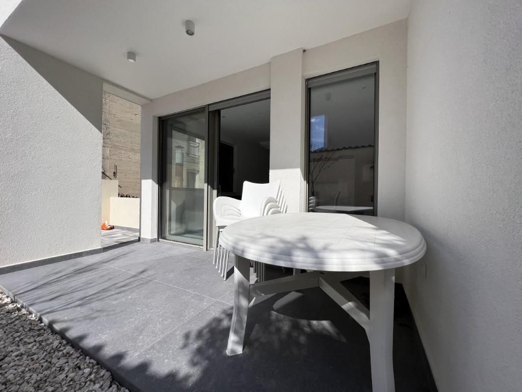 na-prodej-moderne-zarizeny-apartman-makarska-chorvatsko