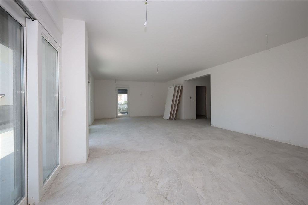 na-prodej-novy-apartman-se-3-loznicemi-a-terasou-vodice-chorvatsko