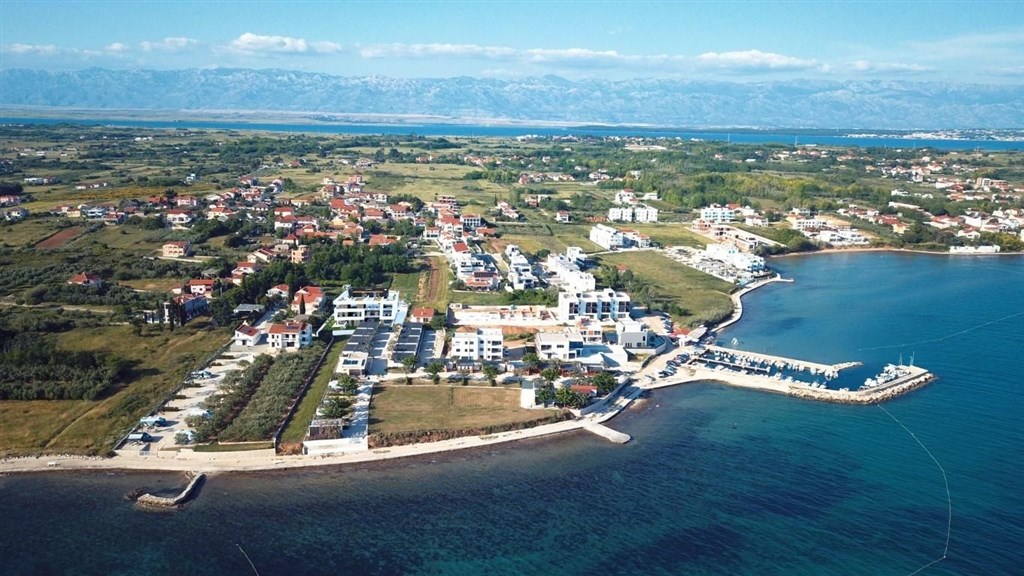 na-prodej-apartman-s-predzahradkou-blizko-more-privlaka-chorvatsko