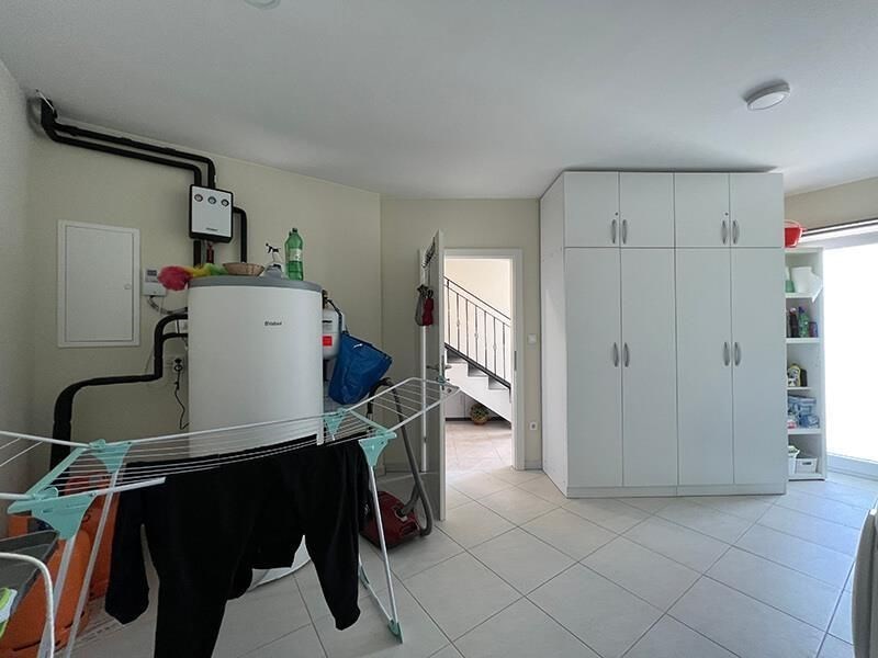 na-prodej-novy-apartmanovy-dum-s-vyhledy-na-more-krvavica-chorvatsko