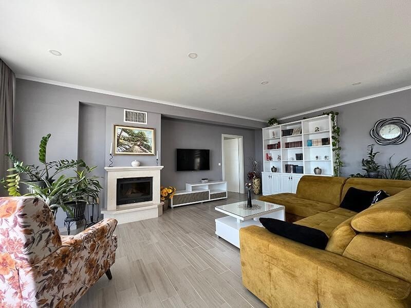 na-prodej-novy-apartmanovy-dum-s-vyhledy-na-more-krvavica-chorvatsko