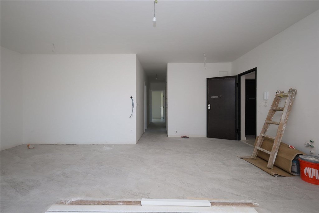 na-prodej-novy-apartman-se-3-loznicemi-a-terasou-vodice-chorvatsko